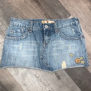 Women’s Roxy skirt